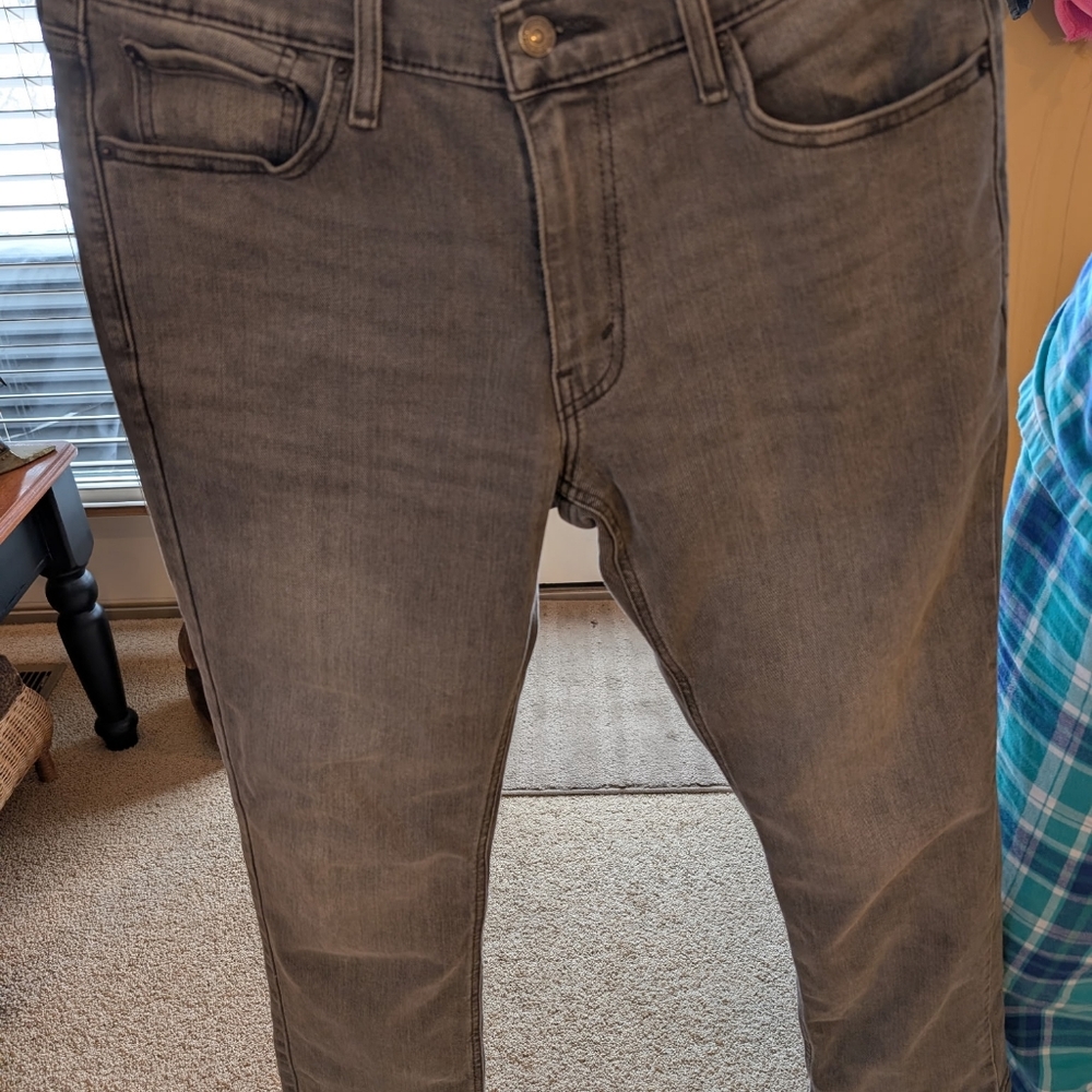Men's Gray Levi 541 Jeans - 32" X 29"